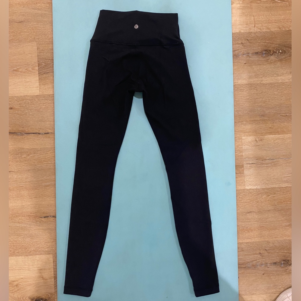 Lululemon size 4 29” black leggings